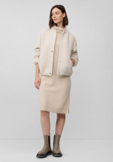 Вязаное платье