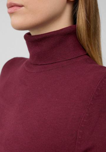 Вязаное платье