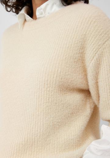 Пуловер с рукавом три четверти