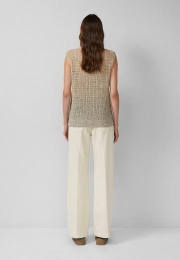 Пуловер без рукавов