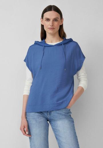 Пуловер с капюшоном