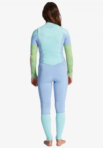 Слитный купальник