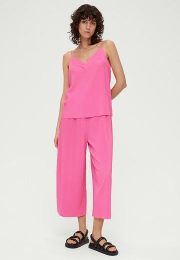 Топ на бретельках