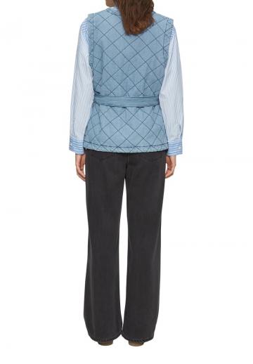 Джинсовая жилетка