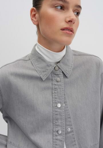 Джинсовая блузка