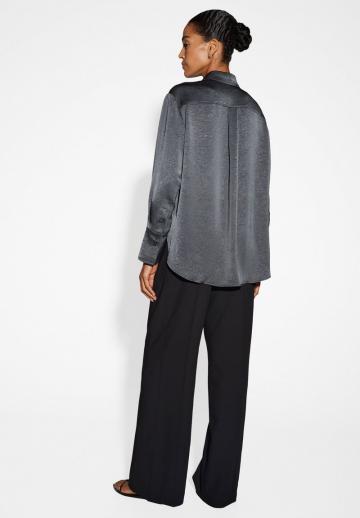 Атласная блузка