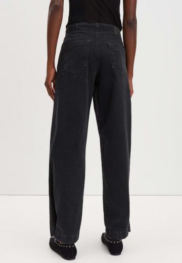 Свободные джинсы