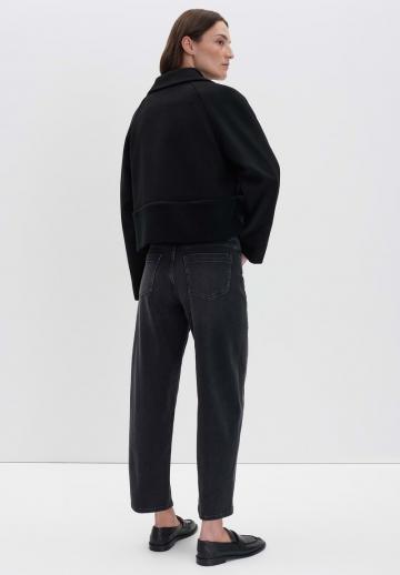 Короткая куртка