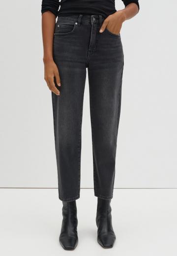 Короткие джинсы