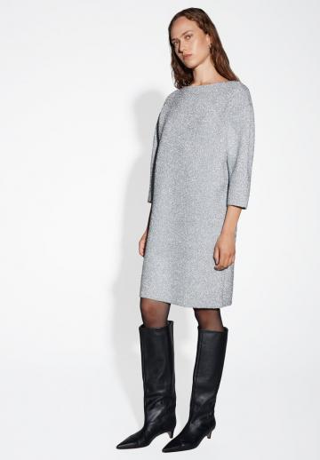 Вязаное платье
