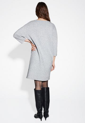 Вязаное платье