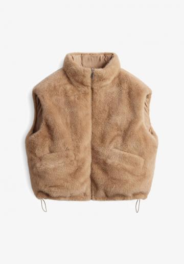 Пуховой жилет