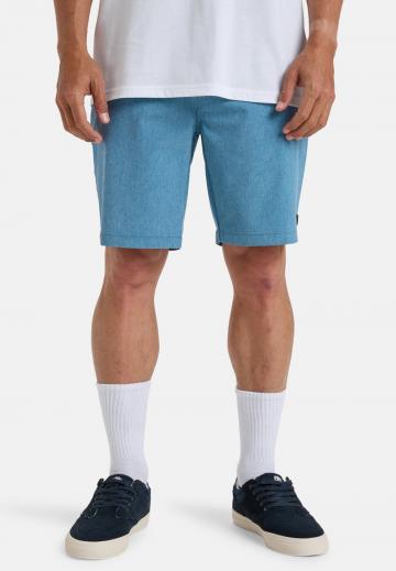 Спортивныве шорты