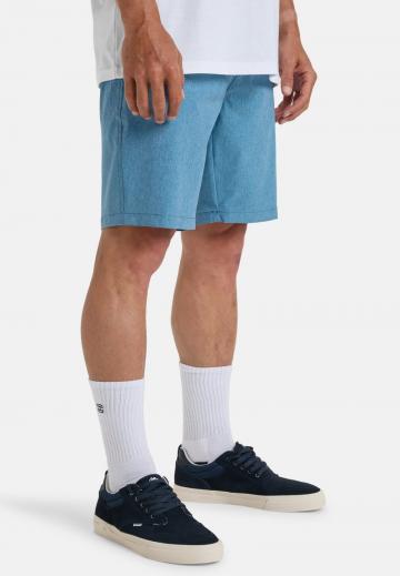 Спортивныве шорты