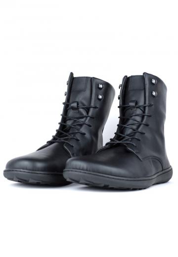 Ботинки на шнуровке