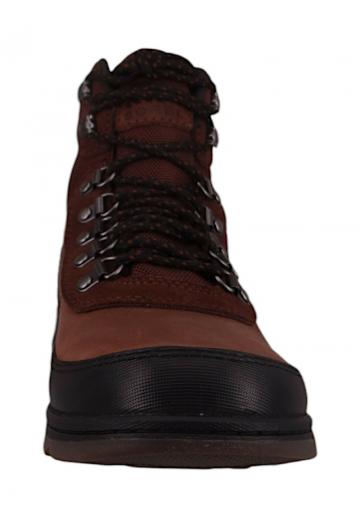 Походные ботинки