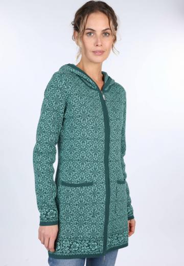 Длинный жилет