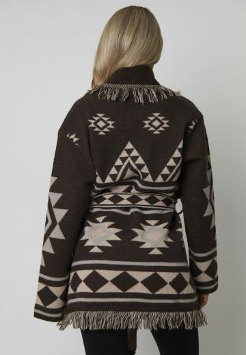 Жаккардовая вязаная кофта