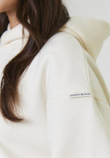 Пуловер с капюшоном