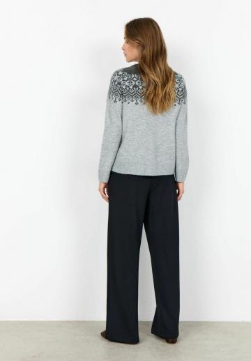 Длинный пуловер