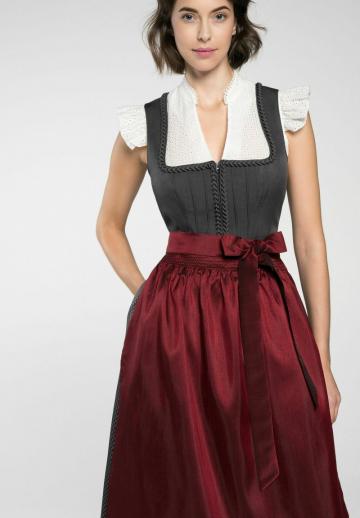 Баварское платье