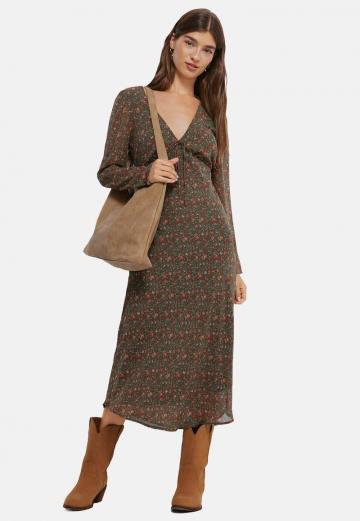 Летнее платье