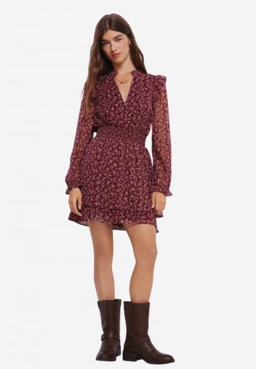 Короткое платье