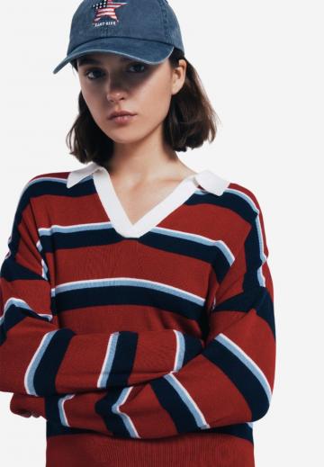 Пуловер с воротником поло