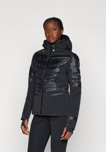 Спортивная куртка