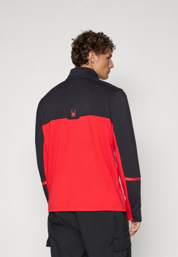 Спортивная кофта