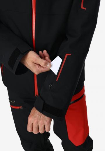 Сноубордическая куртка