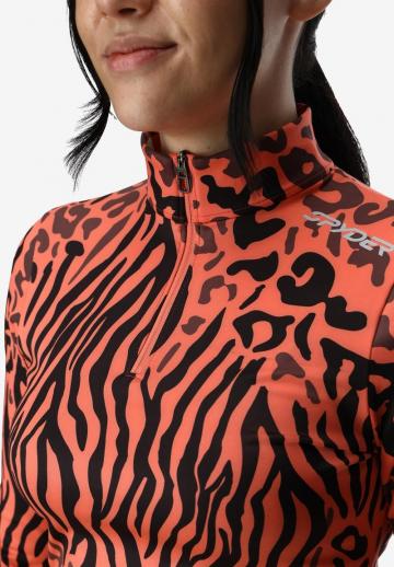 Спортивная толстовка