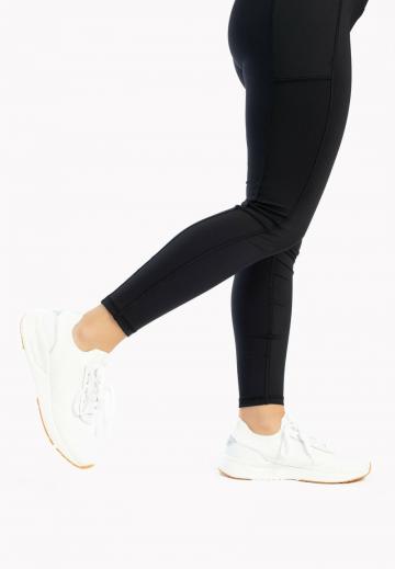 Гандбольные кроссовки