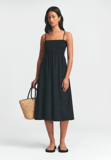 Платье без бретелек