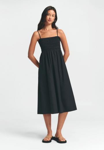 Платье без бретелек