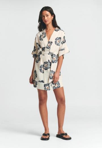 Короткое платье