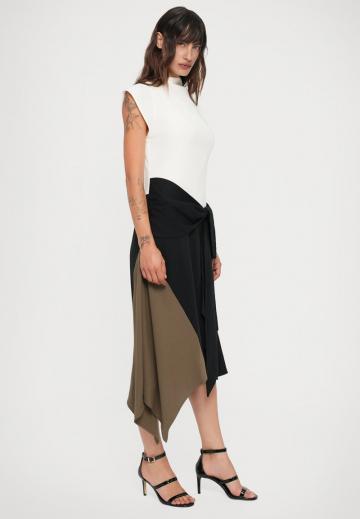 Платье макси