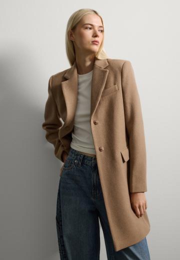 Шерстяное пальто