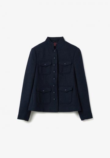 Блейзер с накладными карманами