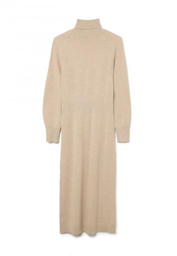 Вязаное платье