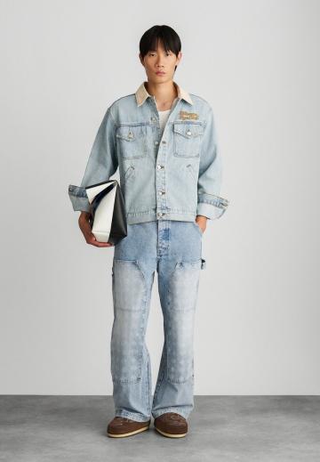 Джинсовая куртка