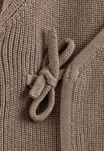 Вязаная кофта