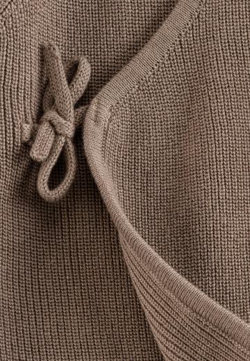 Вязаная кофта