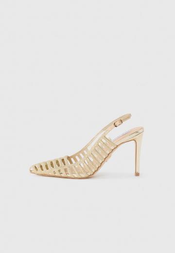 Гандбольные кроссовки