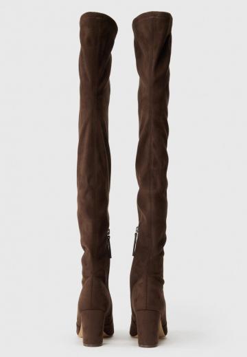 Высокие сапоги