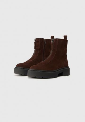 Полусапожки на платформе