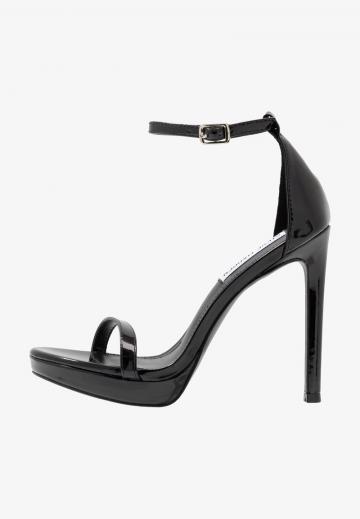 Босоножки на платформе