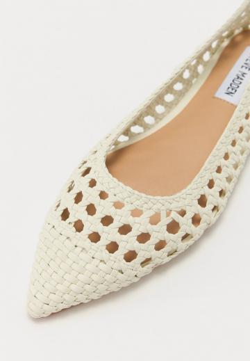 Гандбольные кроссовки