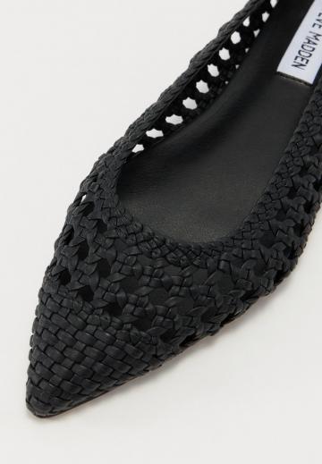 Гандбольные кроссовки