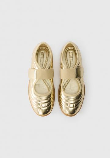 Спортивные балетки